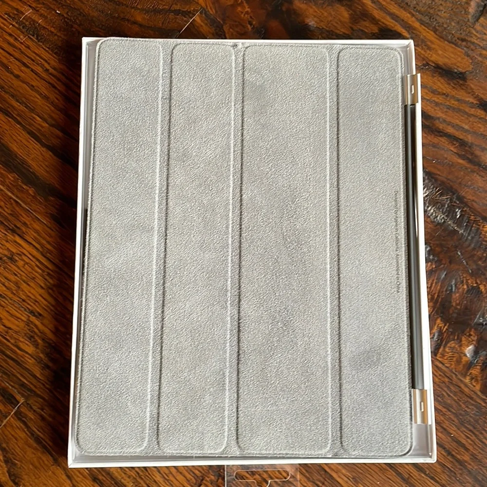 Apple iPad Smart Cover Dark Gray MD306LL/A